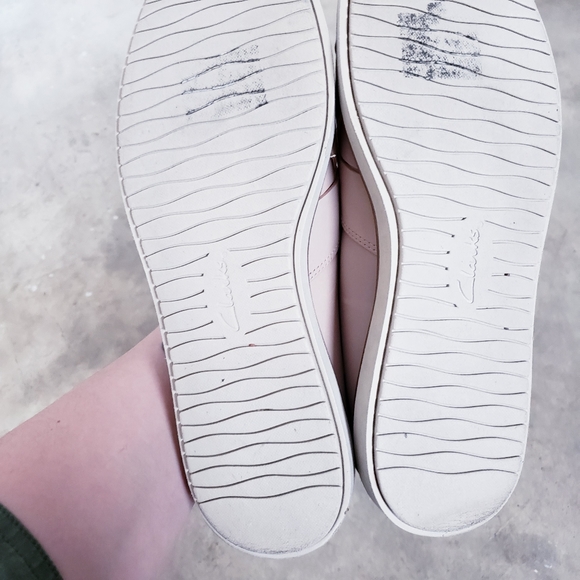 Clarks Blush Pink Leather Loafers - Picture 4 of 7